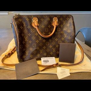 Louis Vuitton Speedy 35